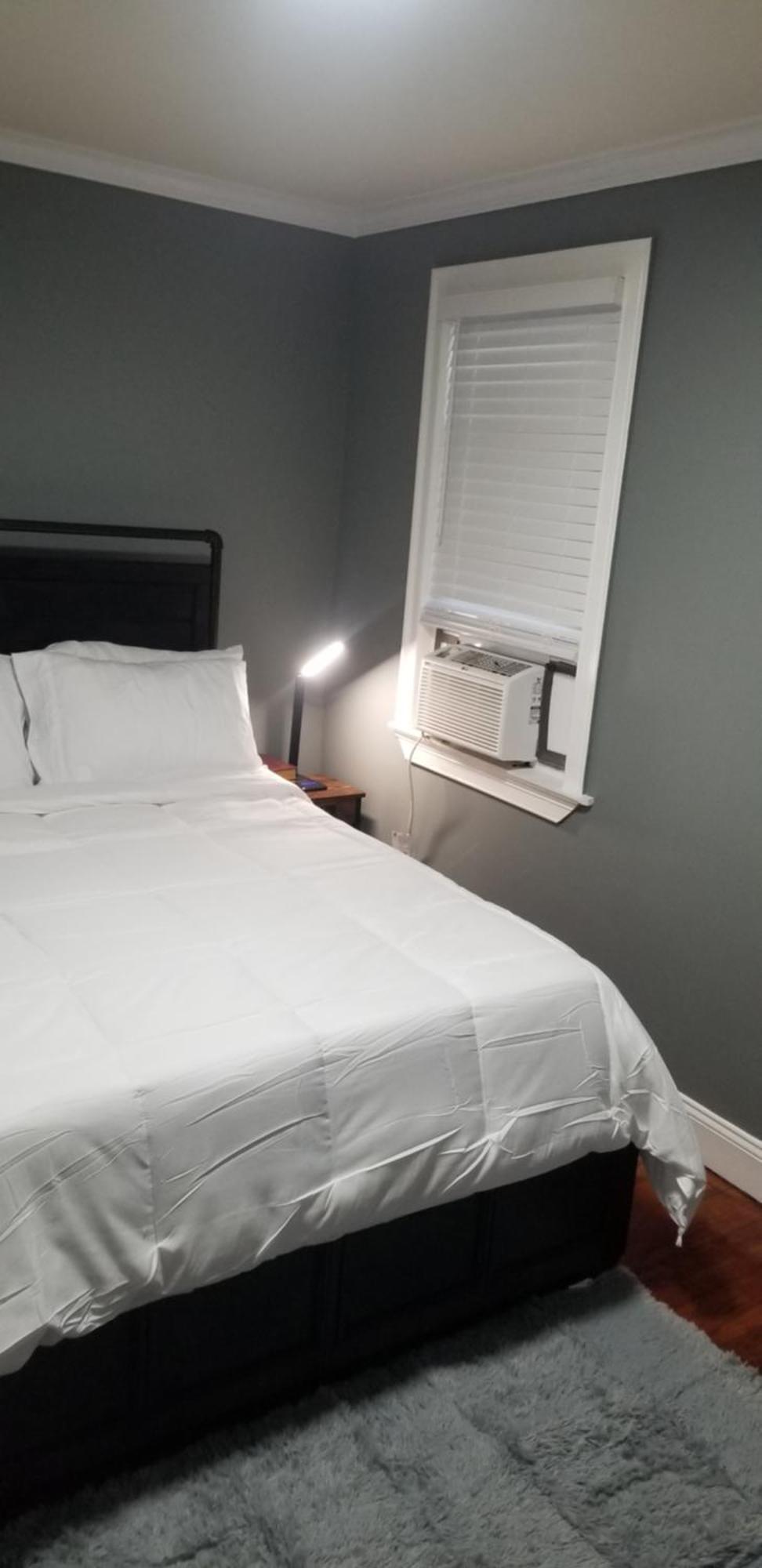 A Comfy Place In Queens Hébergement de vacances